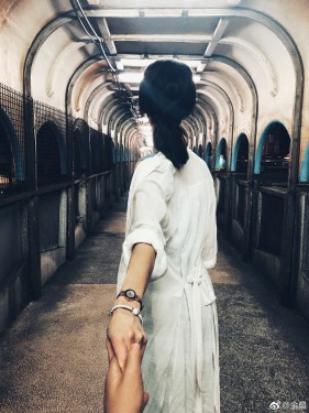 金晨鄧倫最新動態,聚焦二人世界,各方觀點熱議