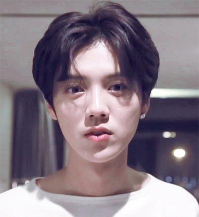 表情包明星，智能互動新體驗，科技新品重塑溝通魅力