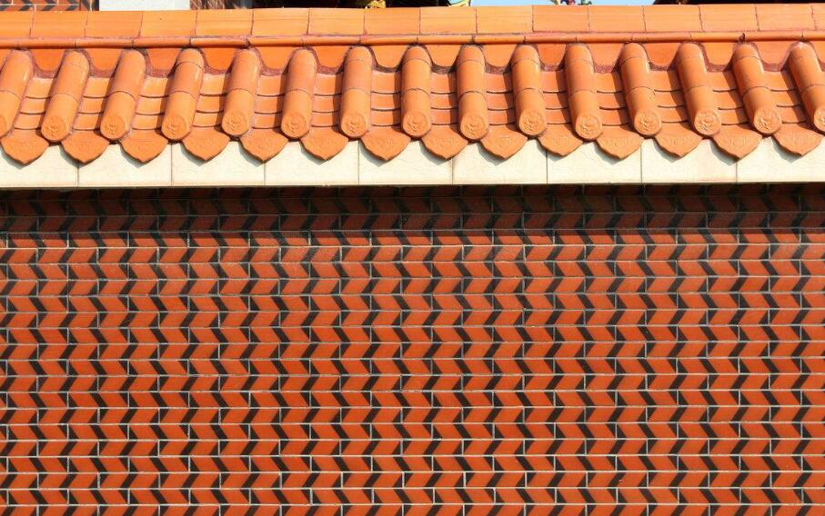 全新智能琉璃瓦,革新科技重塑生活,未來之瓦的價格與優(yōu)勢分析