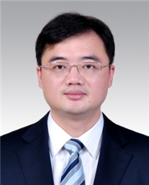 梁群最新任,小巷中的美食探險之旅