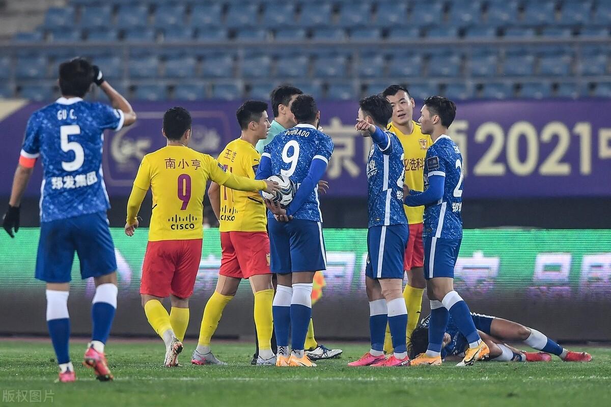 中超比賽地點(diǎn)的權(quán)衡,多元與集中的挑戰(zhàn)