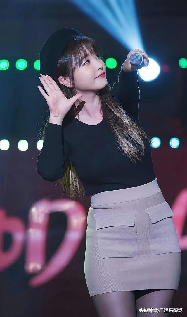 洪真英最新動態揭秘，小巷特色小店的獨特魅力與隱藏寶藏