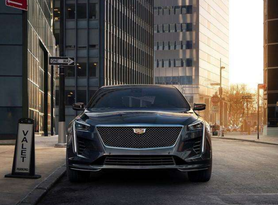 凱迪拉克CT6，豪華旗艦與科技融合的價格揭秘