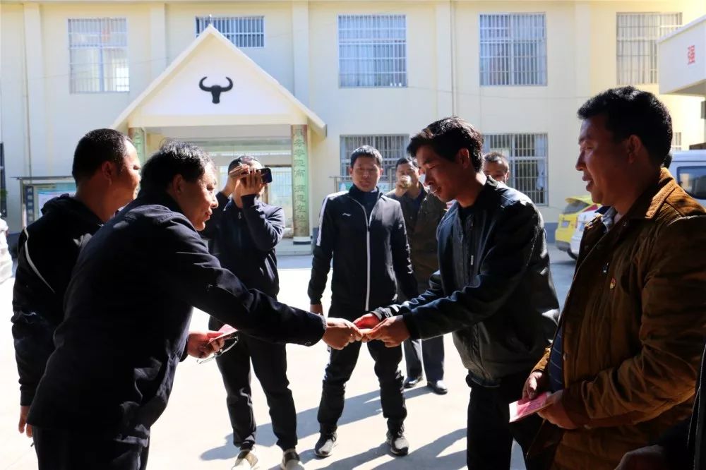 德宏州楊世莊最新消息,德宏州楊世莊最新消息,變化中的力量,學(xué)習(xí)帶來(lái)的自信與成就感