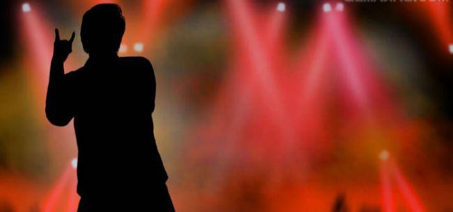 百萬贏家最新版,小巷中的特色小店揭秘