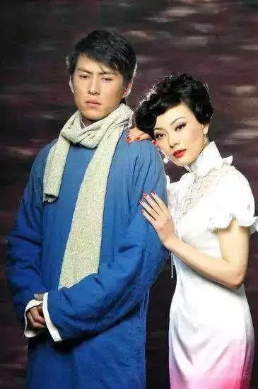 靳東新作發(fā)布,影視盛宴,魅力四溢!