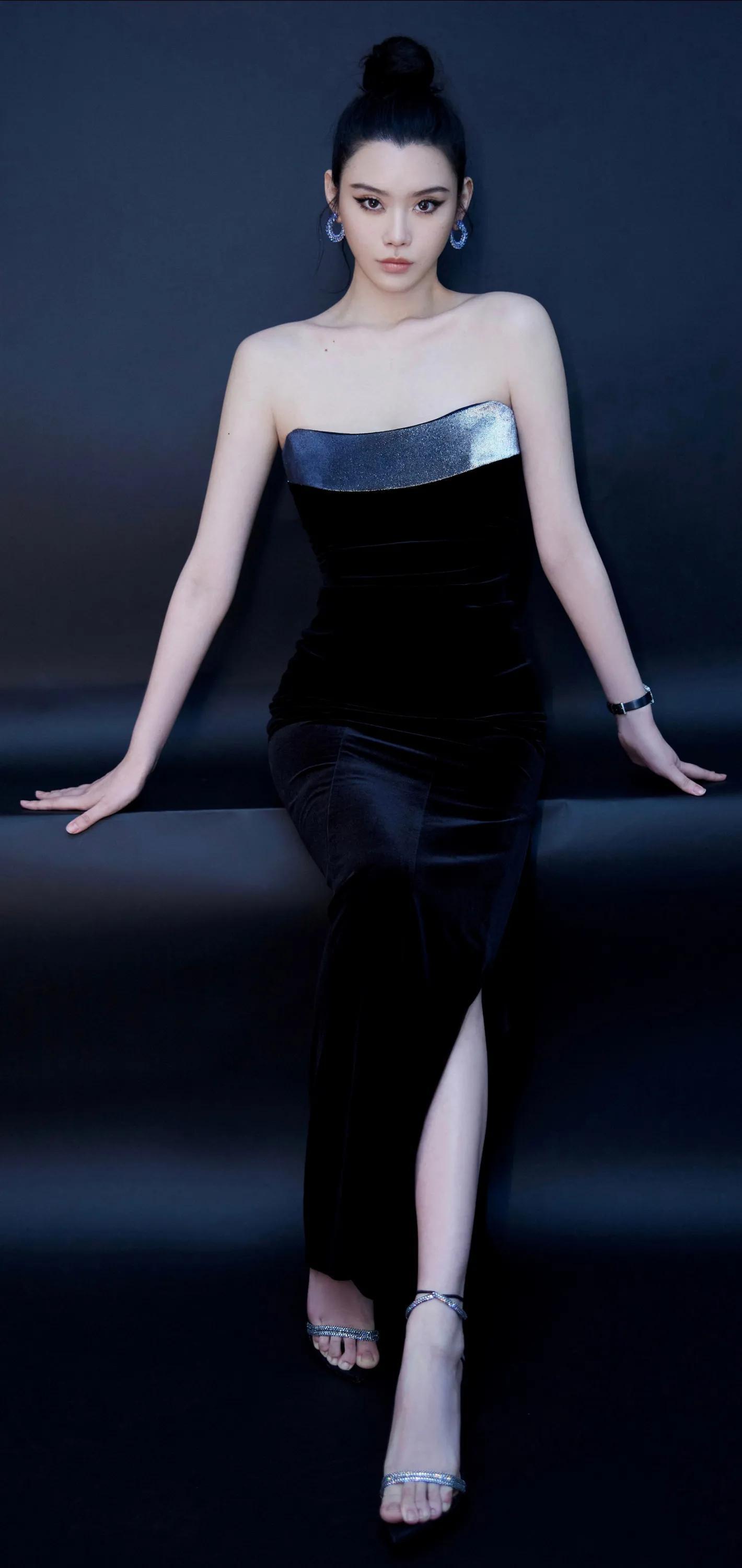 明星時尚引領潮流,打造個人獨特風格的步驟指南