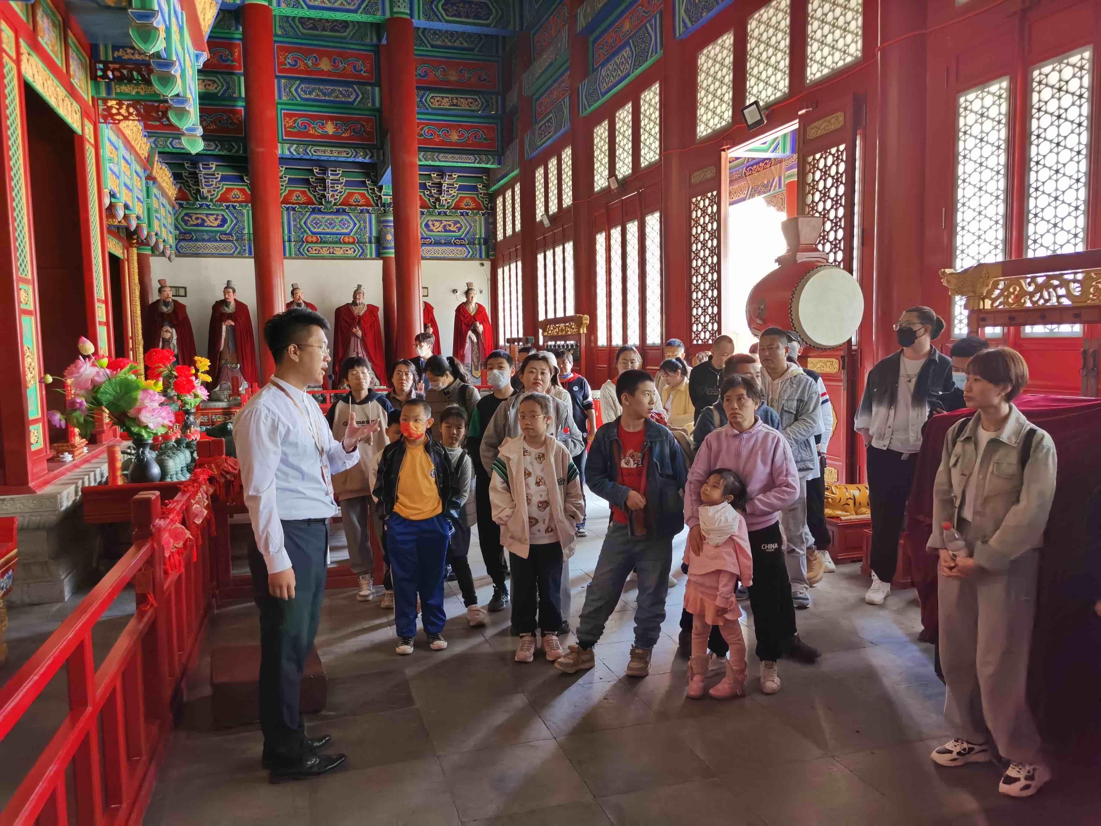 國學小演員，傳承文化之光，展現傳統魅力