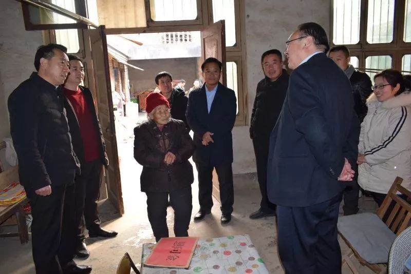 單縣領導班子動態與小巷深處的獨特風味探索