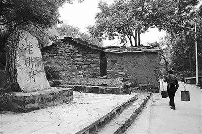 電影寶藏古井,小巷深處的秘密故事