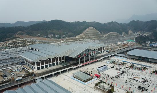 黔張常鐵路最新動態,黔張常鐵路最新動態,科技引領時代,重塑鐵路之旅