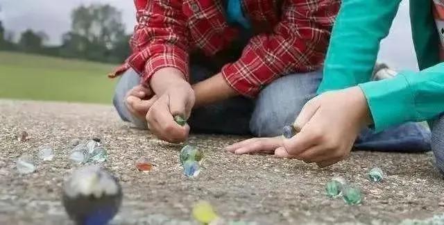 打彈珠比賽,打彈珠比賽,一場自然美景中的心靈之旅