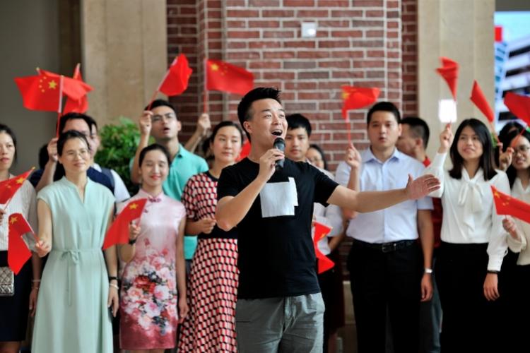 趙云最新歌曲，激勵心靈的力量，感受學(xué)習(xí)自信與成就感