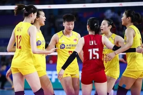 最新女排世界排名，賽場競技背后的溫馨友誼故事