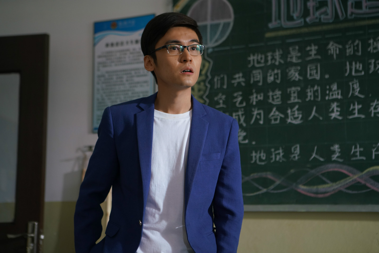 演員高文峰,科技之巔，遇見高文峰——智能生活新紀元