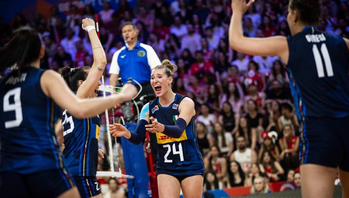 中國女排最新陣容照片,探索自然美景,尋找內(nèi)心力量與平靜之旅