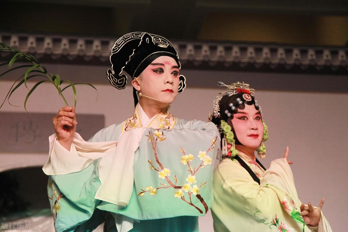 探索最新英文譯文的魅力，揭開翻譯世界的神秘面紗