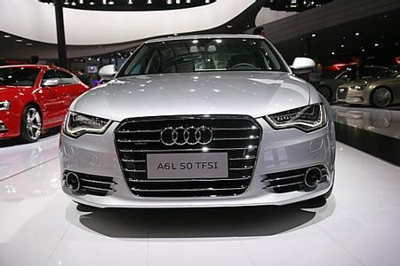 2017款奧迪A6最新價格揭秘,開啟溫馨車旅的奇妙緣分