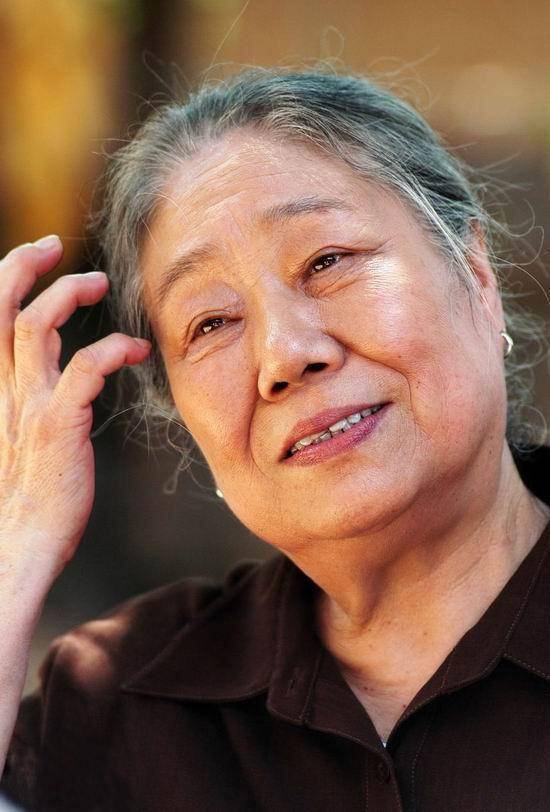 演員韓影逝世,?? 韓影巨星隕落,永恒的藝術記憶永不消逝 ??