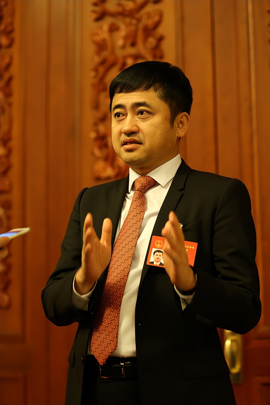 丁世忠最新,丁世忠最新,變化中的力量,自信與成就感的源泉