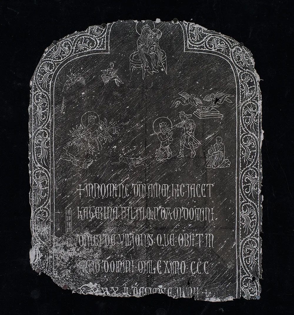 科技與永恒交織的紀念之作，最新墓碑符文呈現