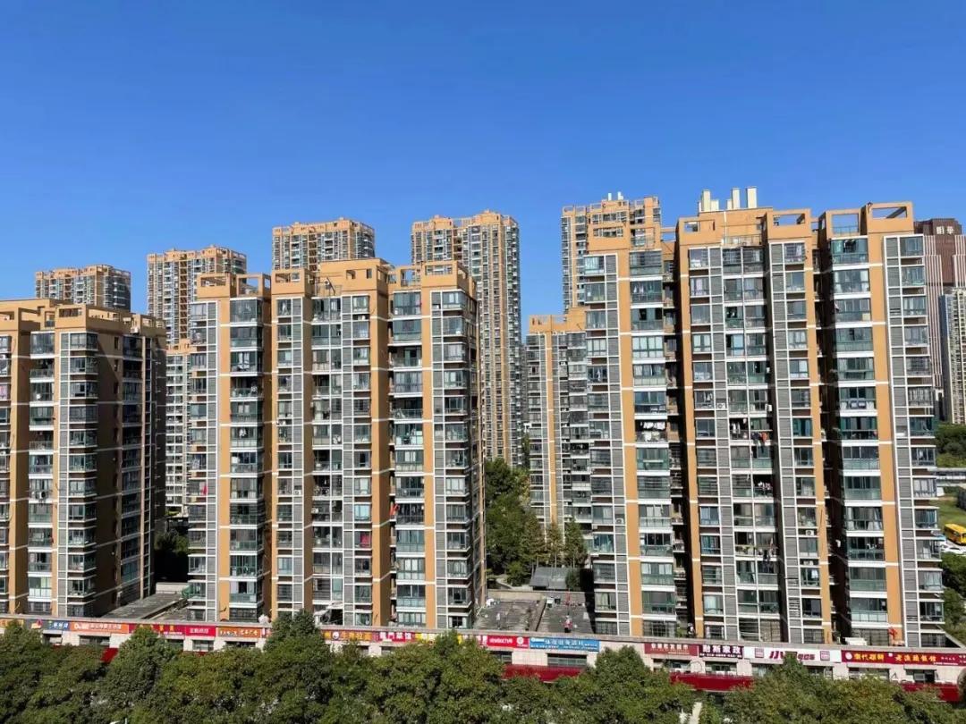 大型住宅區(qū)最新房價,時代的印記與變遷