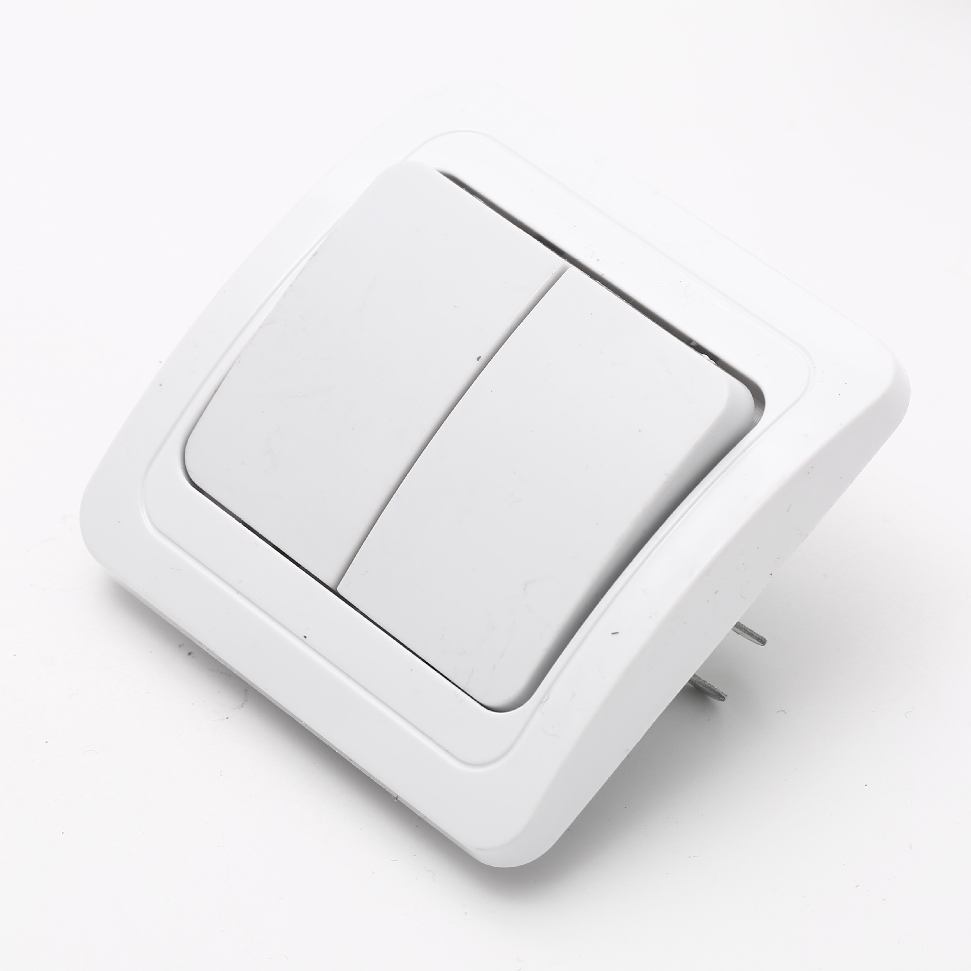 燈開(kāi)關(guān)最新,小巷中的隱秘寶藏探索