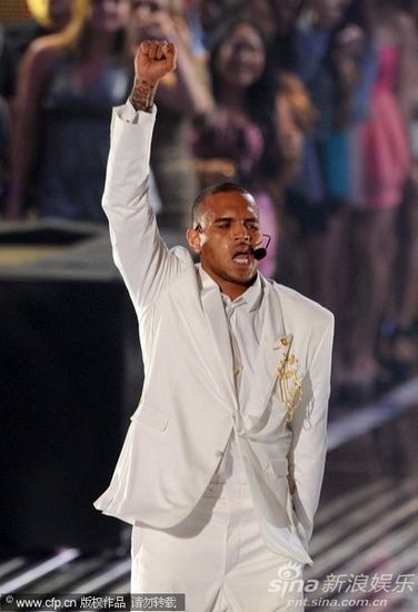 克里斯梅迪納比賽視頻，自然美景探險與心靈平靜之旅