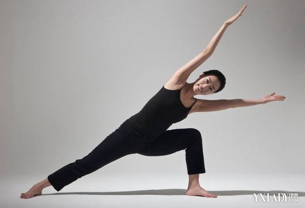 最新瘦身動(dòng)作助你輕松塑造完美身材！