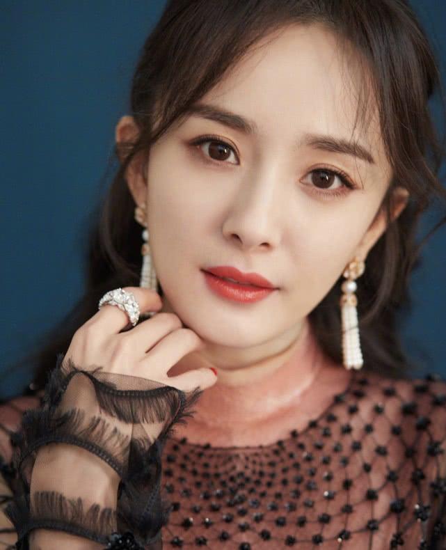 綜藝女明星,綜藝女明星,璀璨舞臺上的閃耀之星