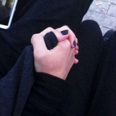 最新情侶頭像牽手,走向未來的自信與成就感之路