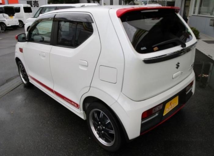 奧拓新款上市,革新雙刃劍效應下的市場挑戰與機遇