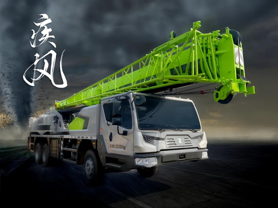 中聯最新25噸吊車圖片展示，與自然美景的邂逅之旅