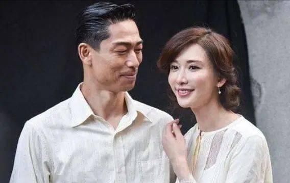 家暴明星背后的故事,特色小店與小巷中的獨特風情傳奇