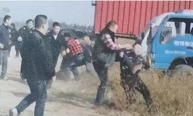 平江新聞最新打架事件及其應(yīng)對(duì)與自我保護(hù)技能學(xué)習(xí)指南