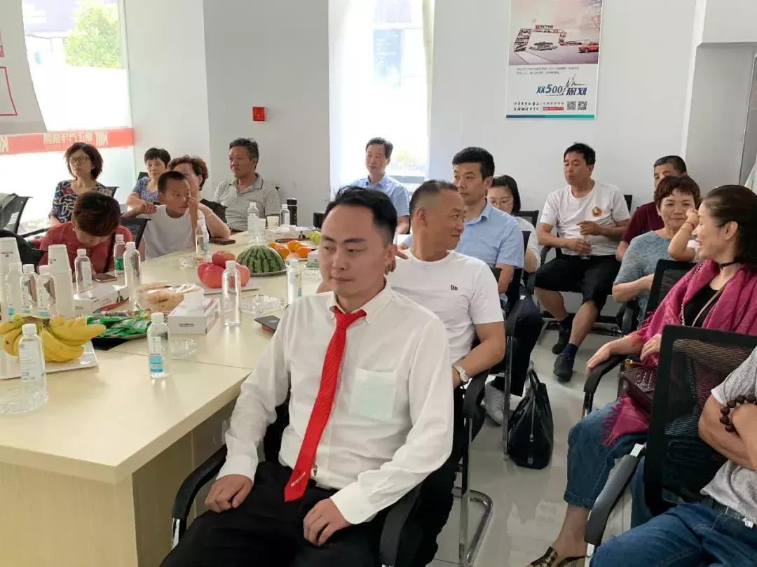 康正汽車(chē)集團(tuán)最新資訊，小巷中的隱藏瑰寶，探索獨(dú)特環(huán)境的小店故事揭秘！