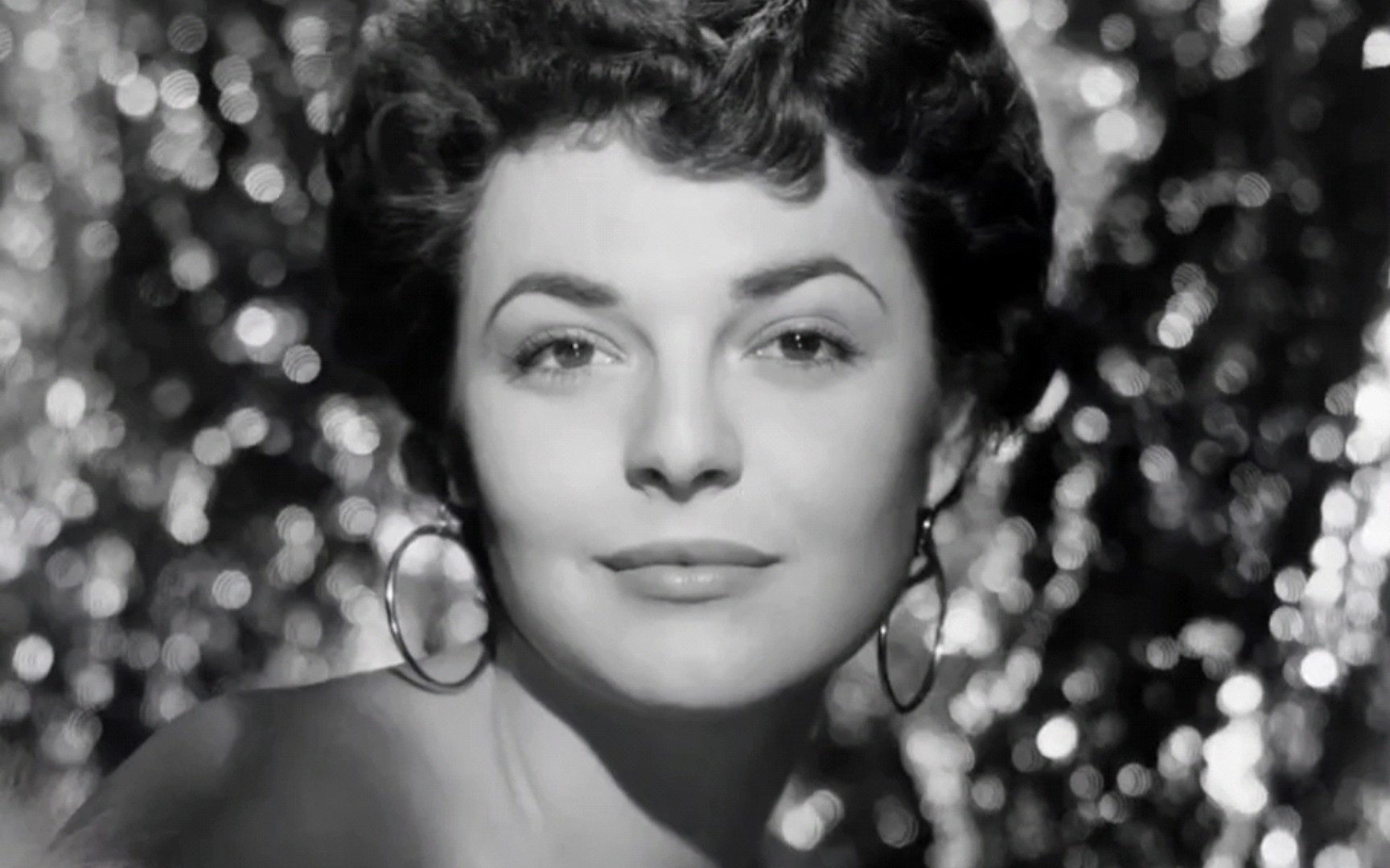 雙棲演員，科技與生活完美交融的典范代表