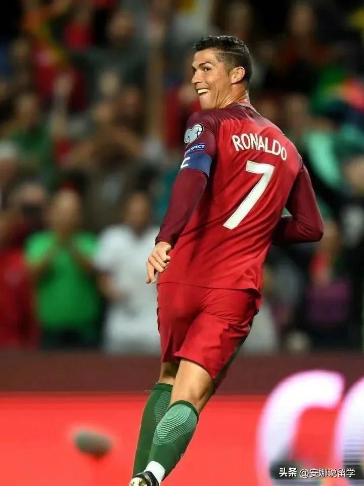 足球比賽的英語(yǔ)之旅，通往自然美景的鼓舞之旅