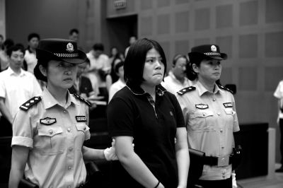 侮母殺人案最新進展，追蹤報道揭秘案情