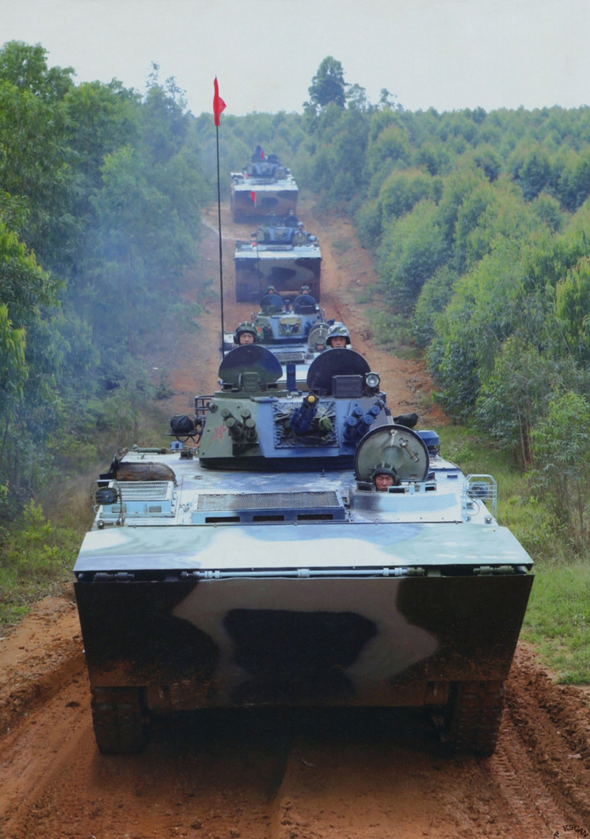 中國(guó)陸軍榮耀壁紙，展現(xiàn)擔(dān)當(dāng)與力量的手機(jī)壁紙新風(fēng)尚