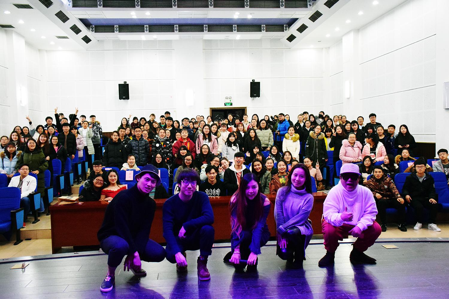 唐山師范學院最新招標信息，啟程探索自然美景的旅行之旅