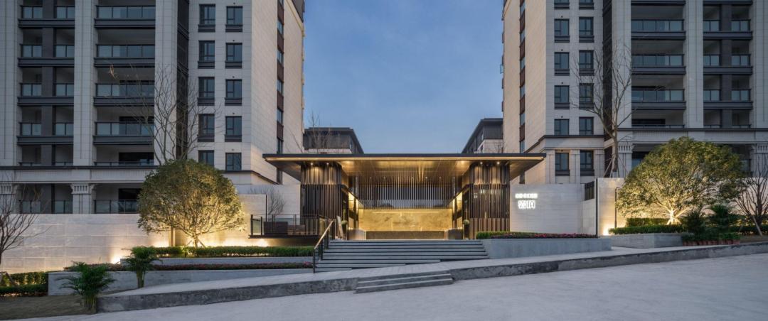 龍湖兩江新宸高層獨(dú)特風(fēng)味探索，巷弄深處的居住新體驗(yàn)