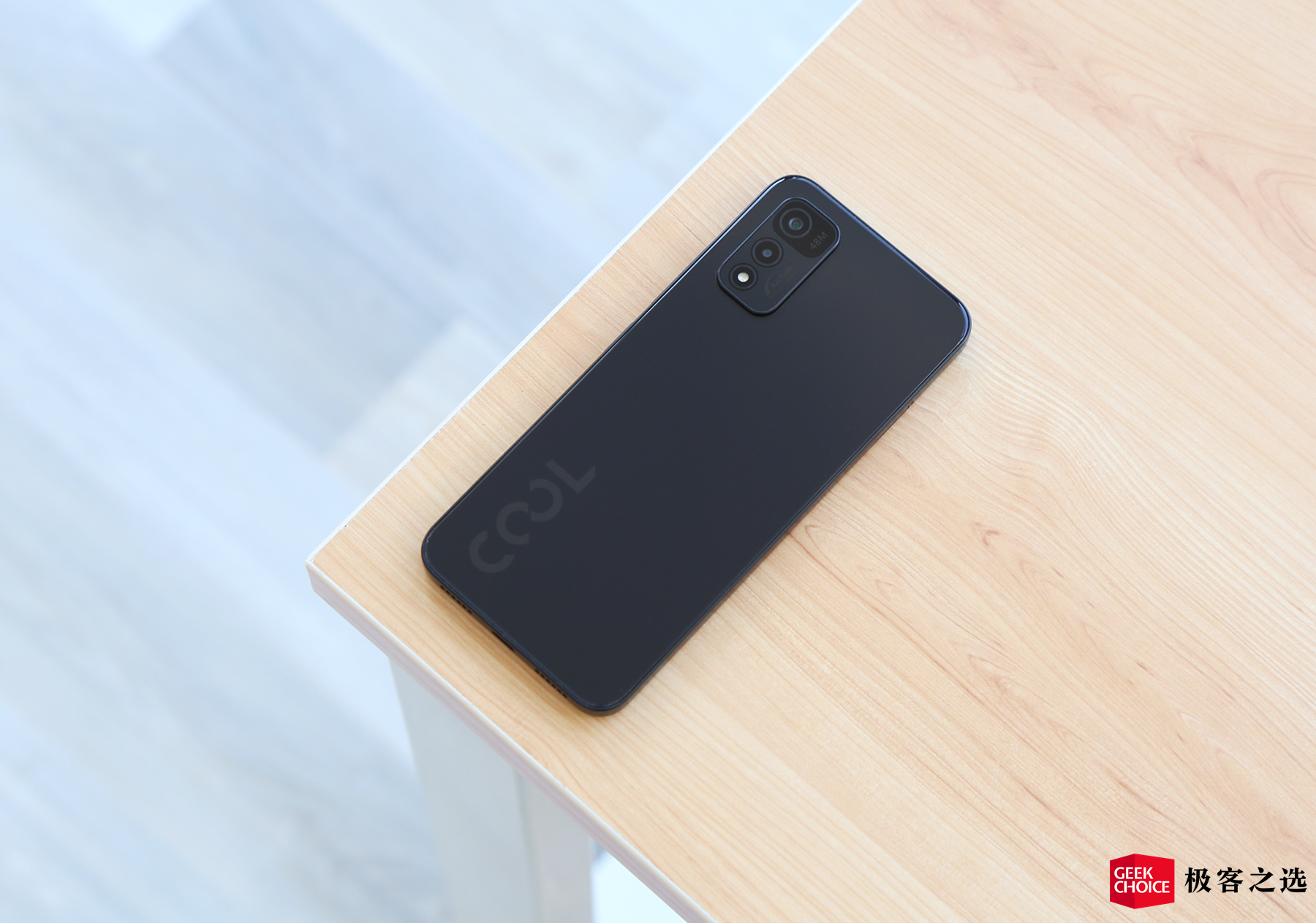 酷派最新款手機2025款，時代見證與技術飛躍的手機典范