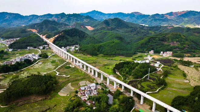 廣西都安高鐵最新動態，溫馨旅程即將啟程