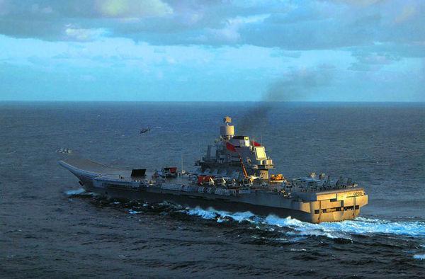 軍事關察室揭秘，小巷中的隱秘軍事特色小店