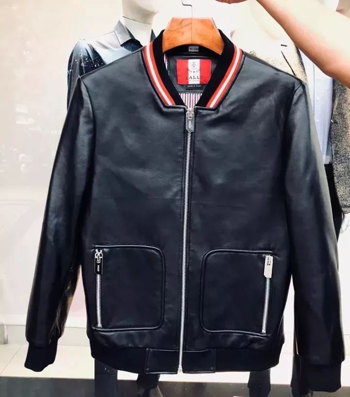 奧奇盛達美皮衣最新款，科技時尚前沿，引領生活變革的時尚之選