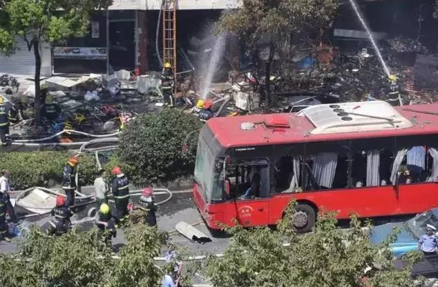 杭州古墩路爆炸最新消息及小巷特色小店的獨(dú)特魅力探索