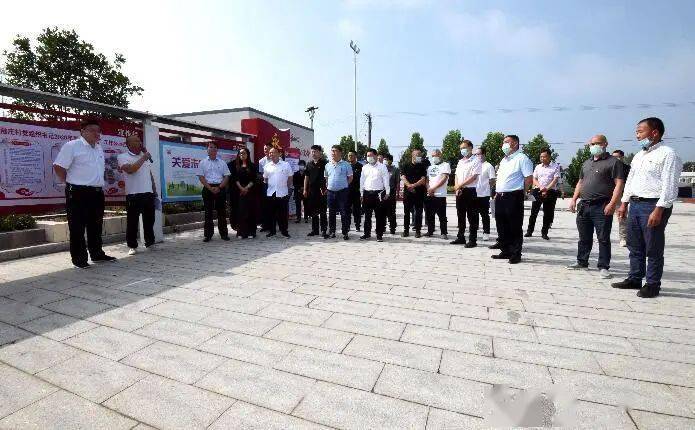 新鄭市和莊鎮最新招聘,變化中的自信與學習鑄就未來之路