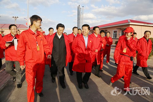 中石油方朝亮,石油傳奇的日常與最新動態