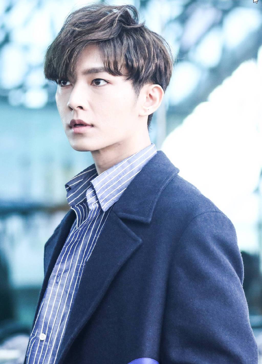 炎亞綸的最新動態,變化中的學習之旅,自信與成就感的源泉。